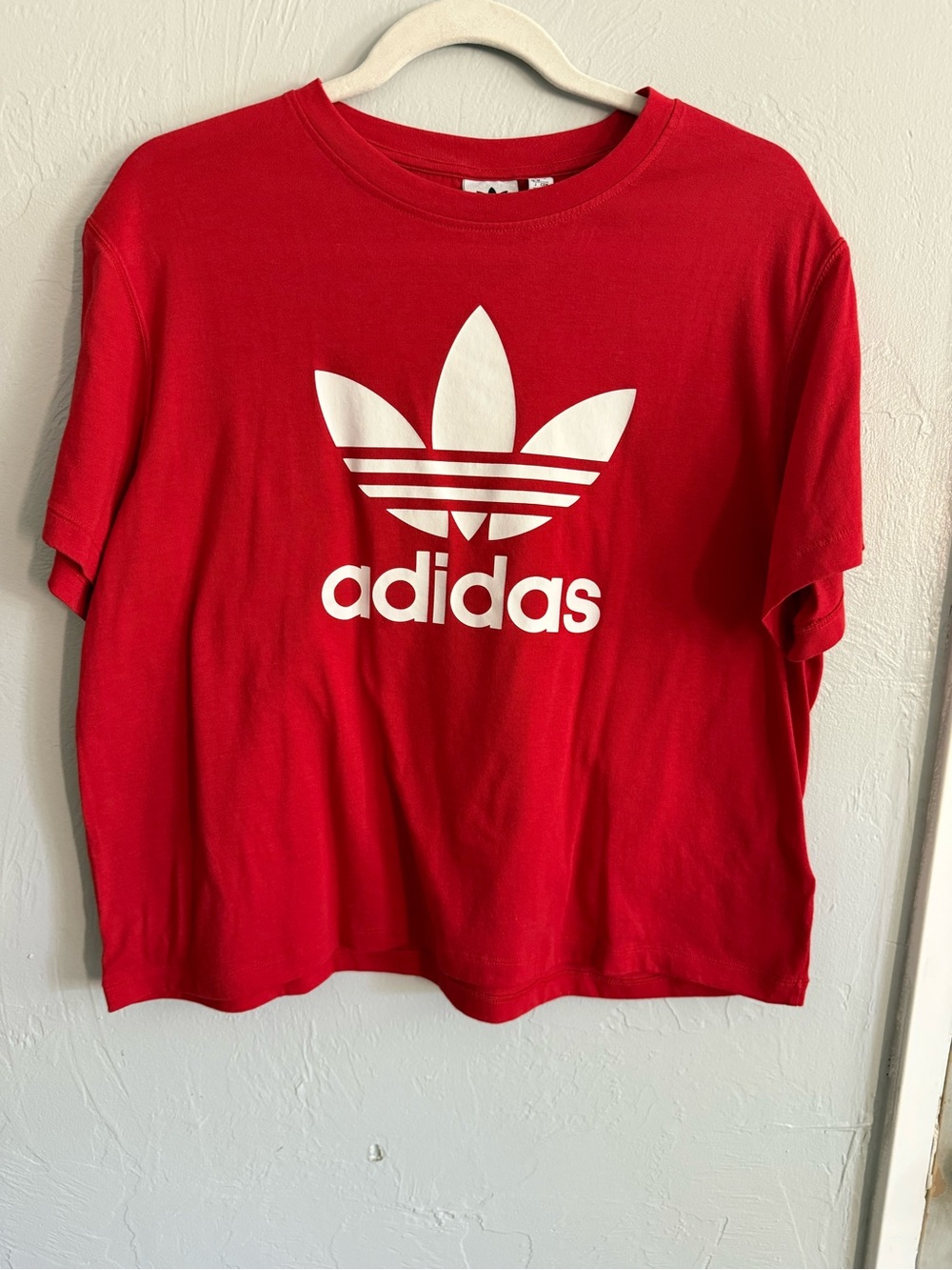Adidas Originals Trefoil Logo Tee Red White Size Large IM6930 Women’s